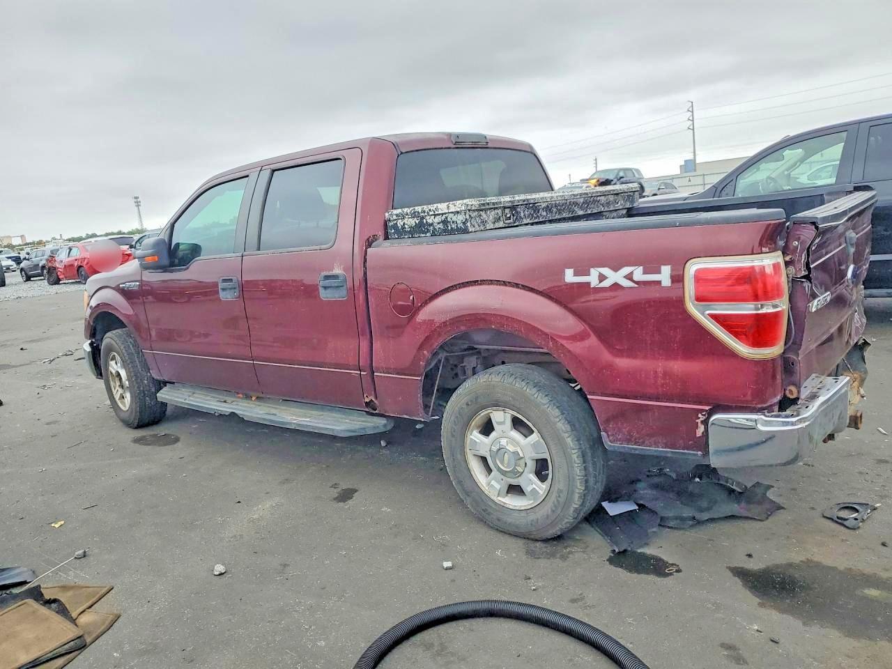 2010 Ford F150 Supercrew - Фото 2