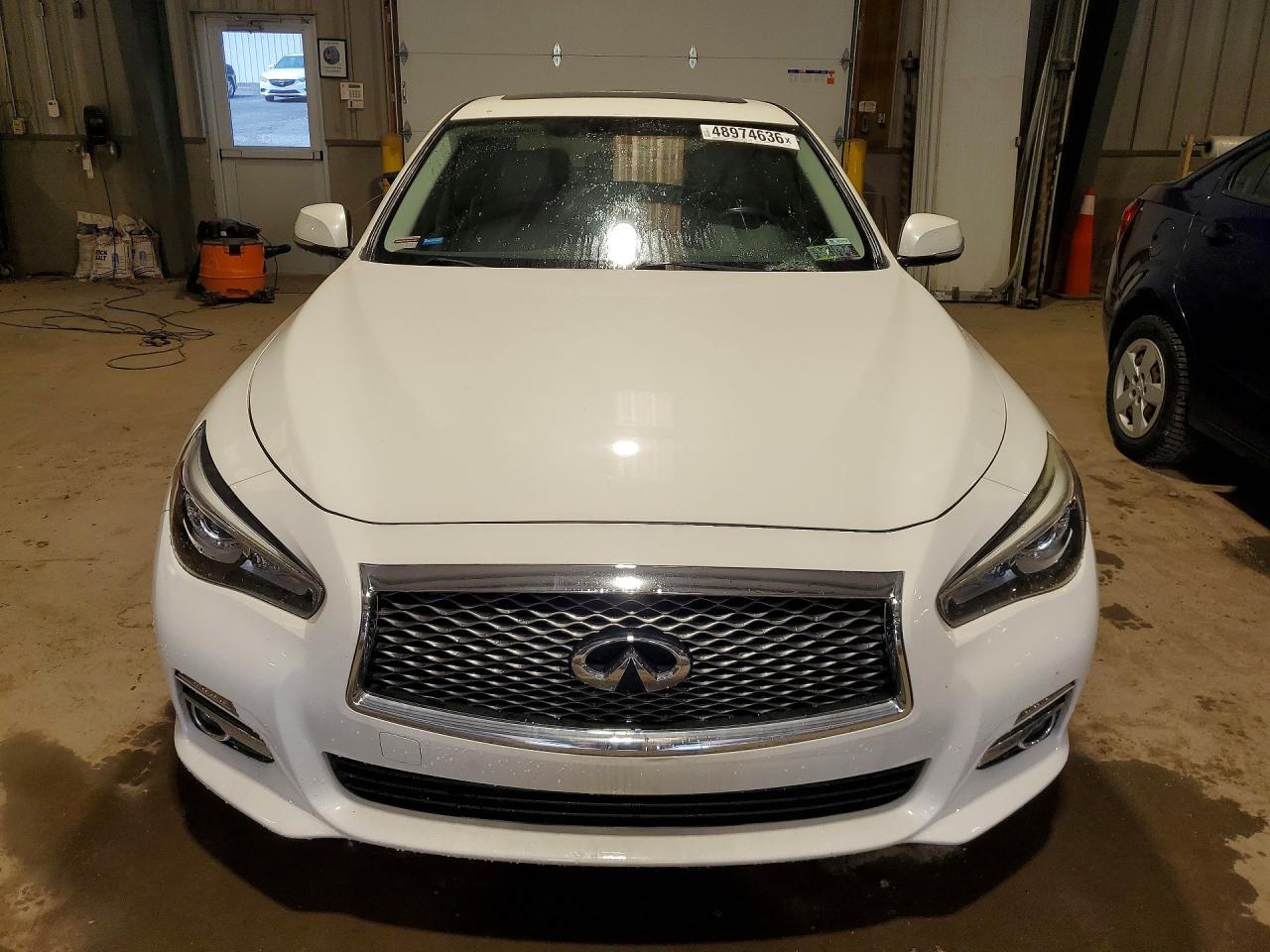 2017 Infiniti Q50 3.0T Signature Edition - Фото 5