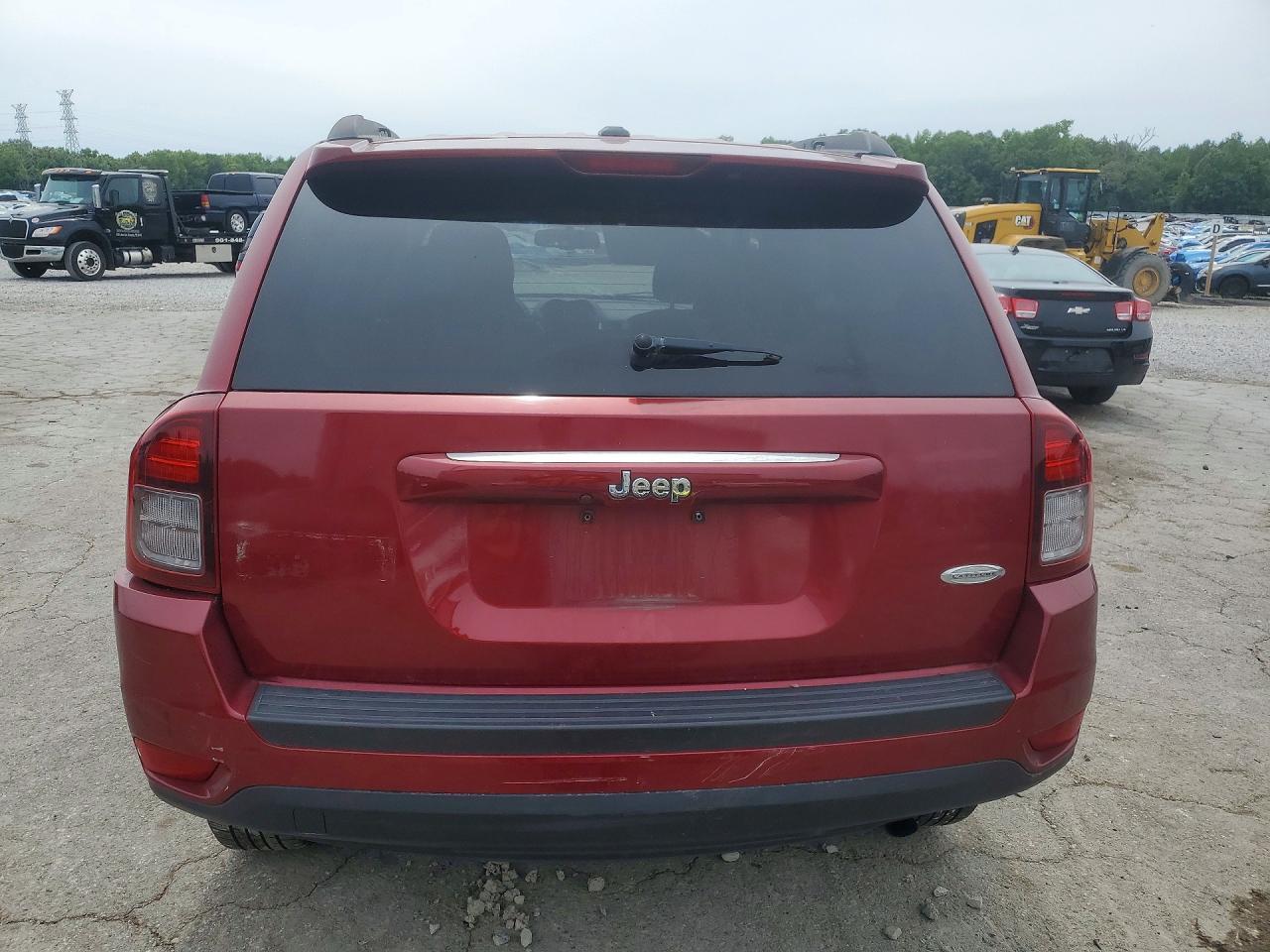 2014 Jeep Compass Latitude - Фото 6