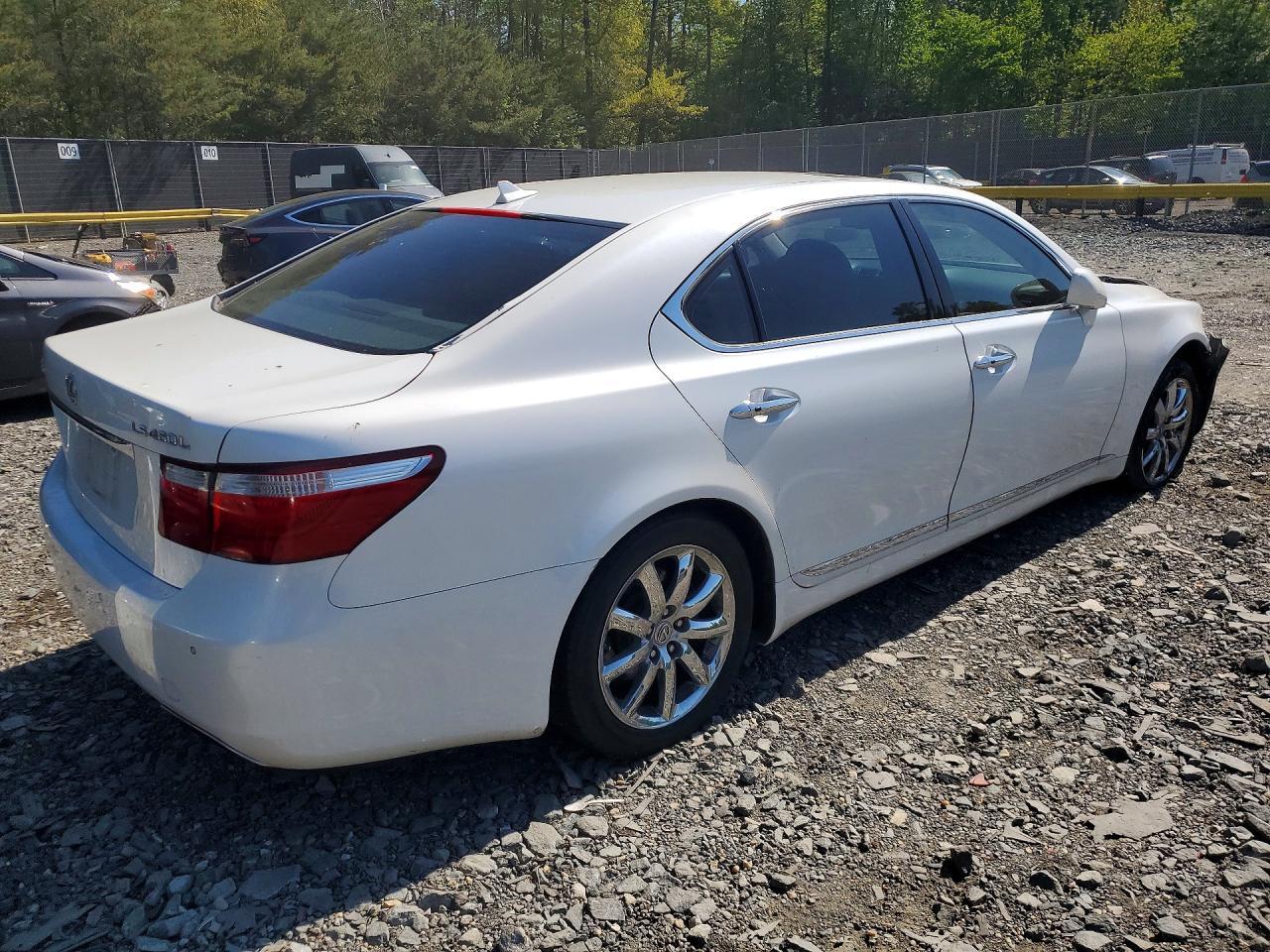 2007 Lexus Ls 460L - Image 3
