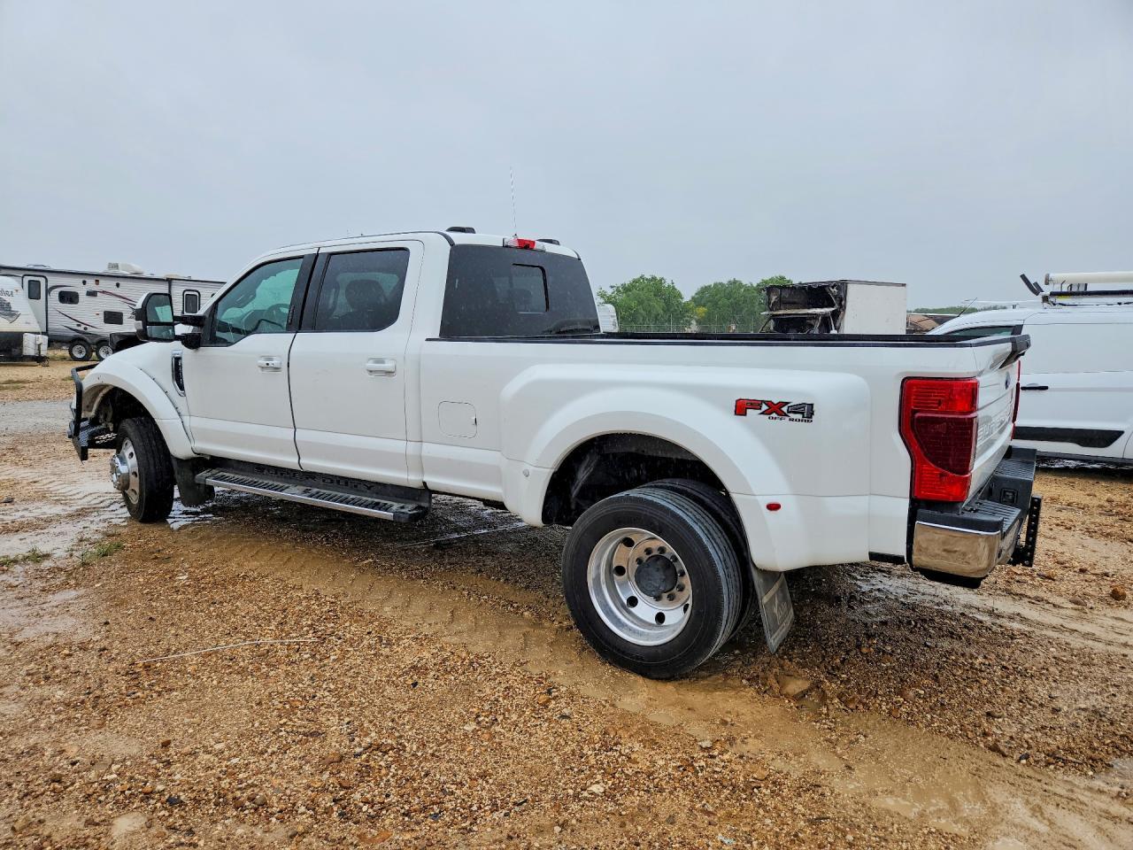 2020 Ford F450 Super Duty - Фото 2