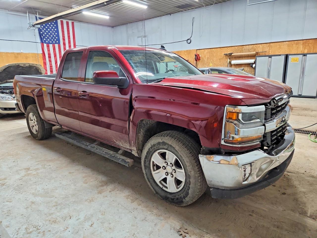 2017 Chevrolet Silverado K1500 Lt - Image 4