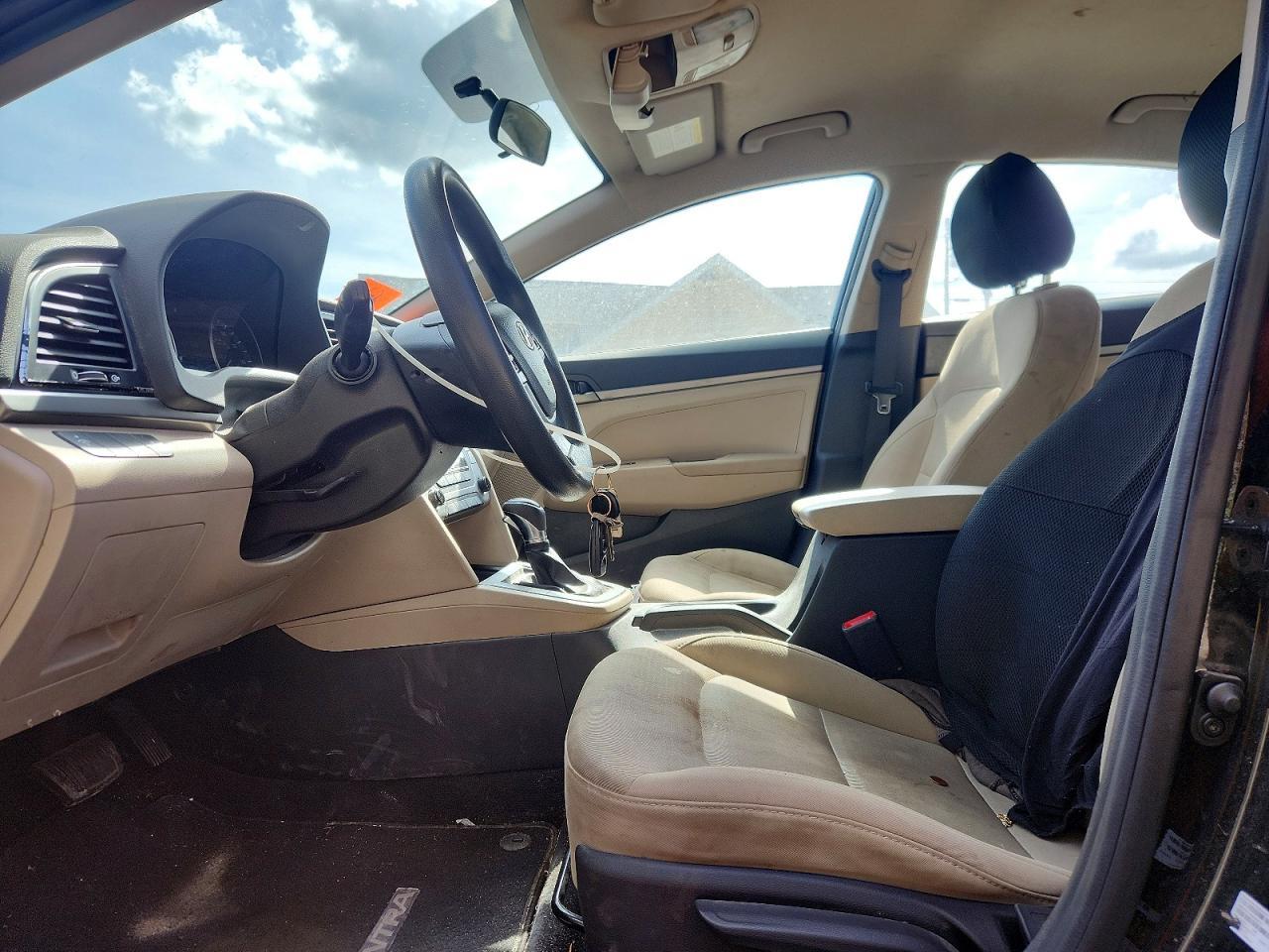 2017 Hyundai Elantra Se - Фото 7