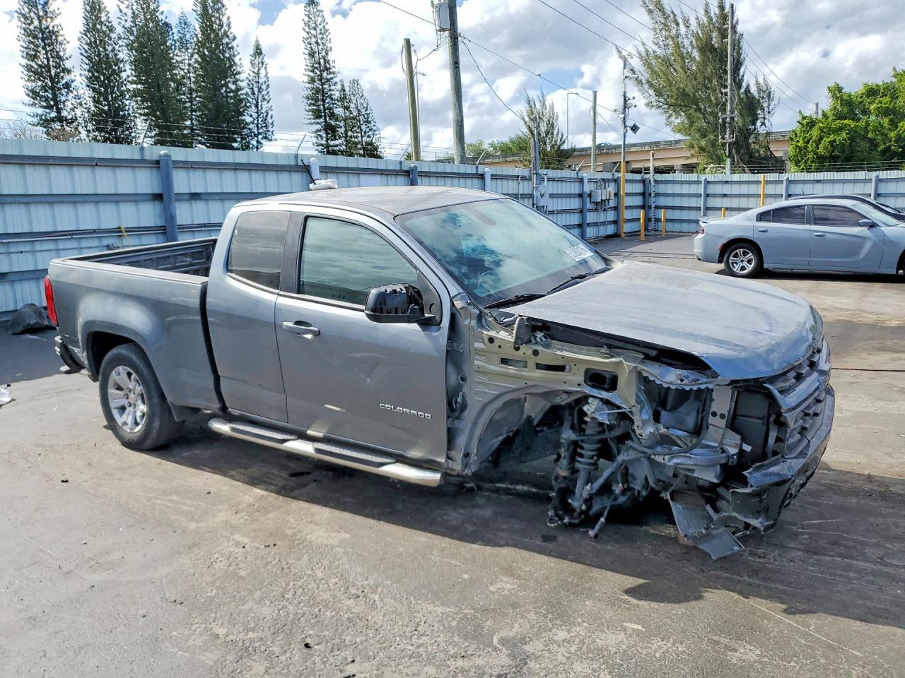 2022 Chevrolet Colorado Lt - Фото 4