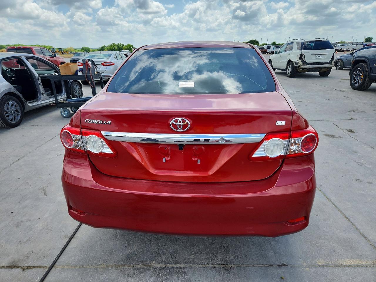 2012 Toyota Corolla Le - Фото 6