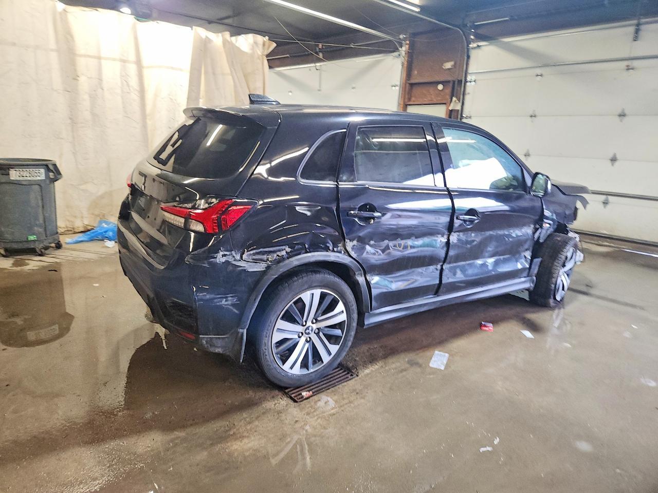 2022 Mitsubishi Outlander Sport Es - Image 3