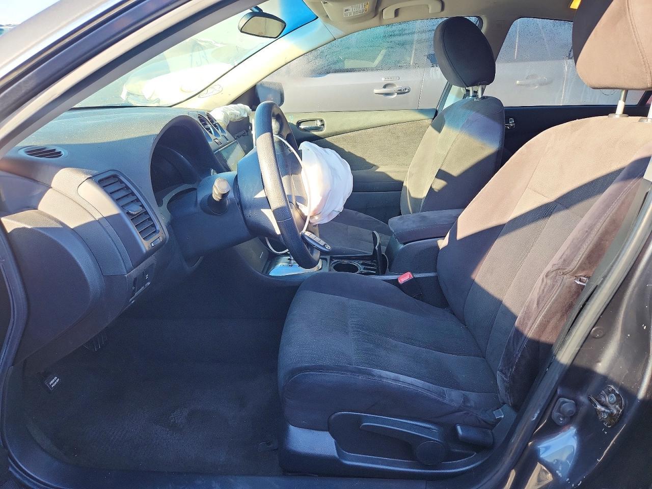 2010 Nissan Altima 2.5 - Фото 7