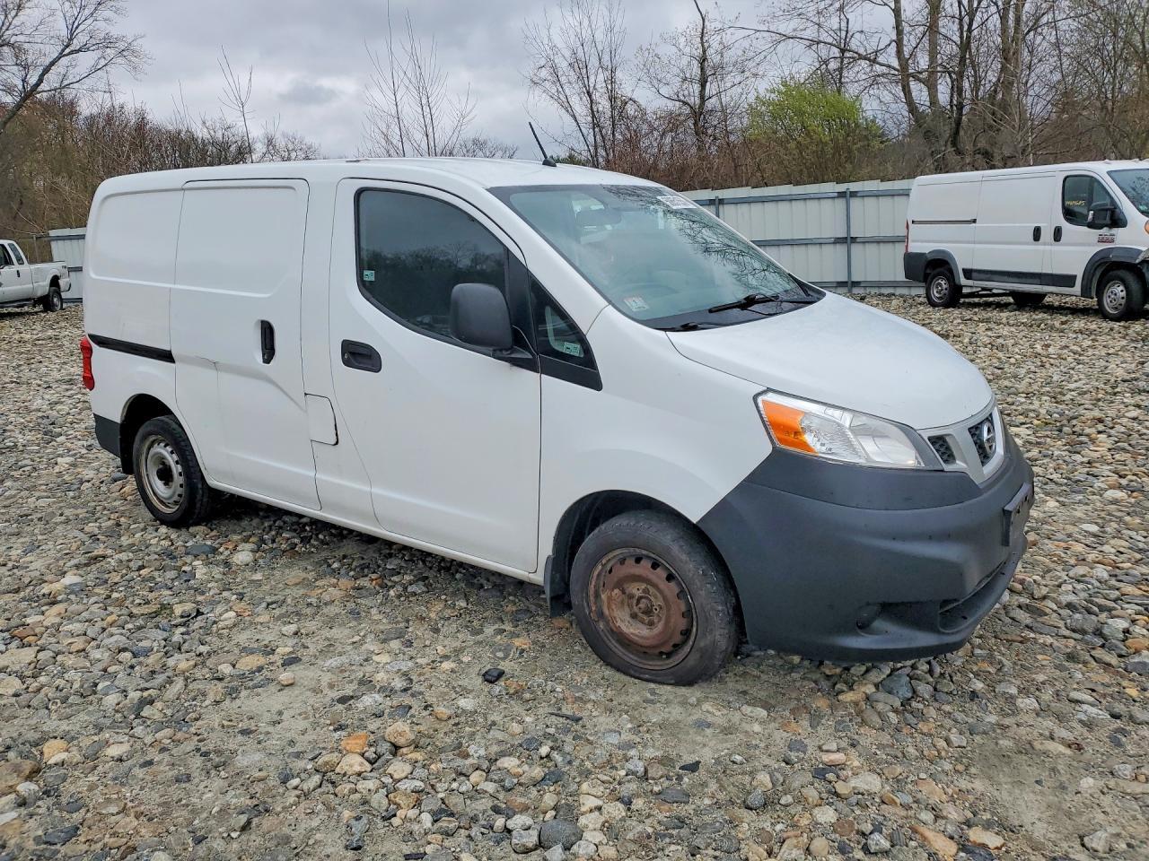 2015 Nissan Nv200 S - Фото 4