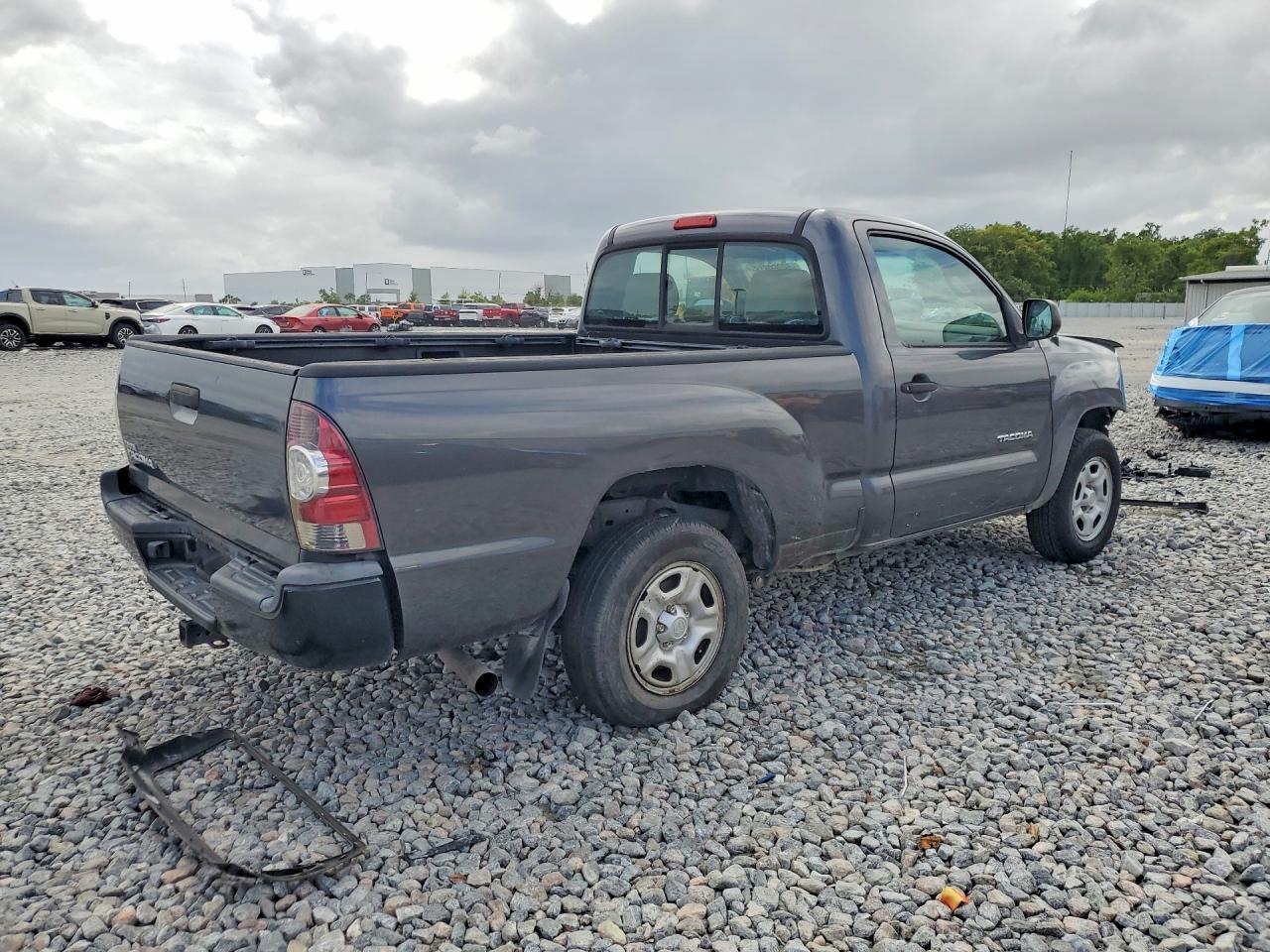 2010 Toyota Tacoma Base - Фото 3