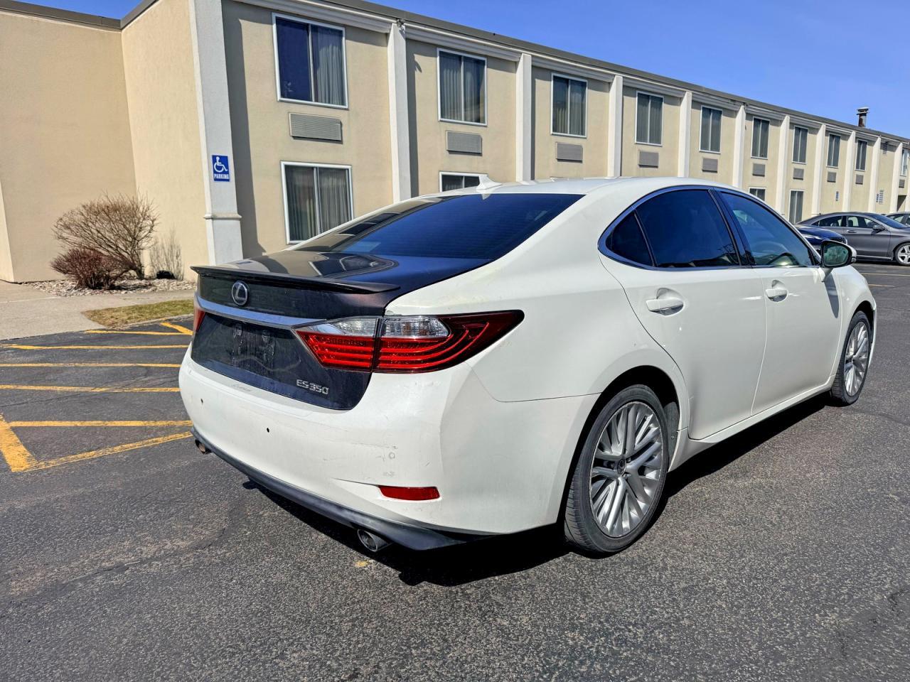 2013 Lexus Es 350 Base - Image 4