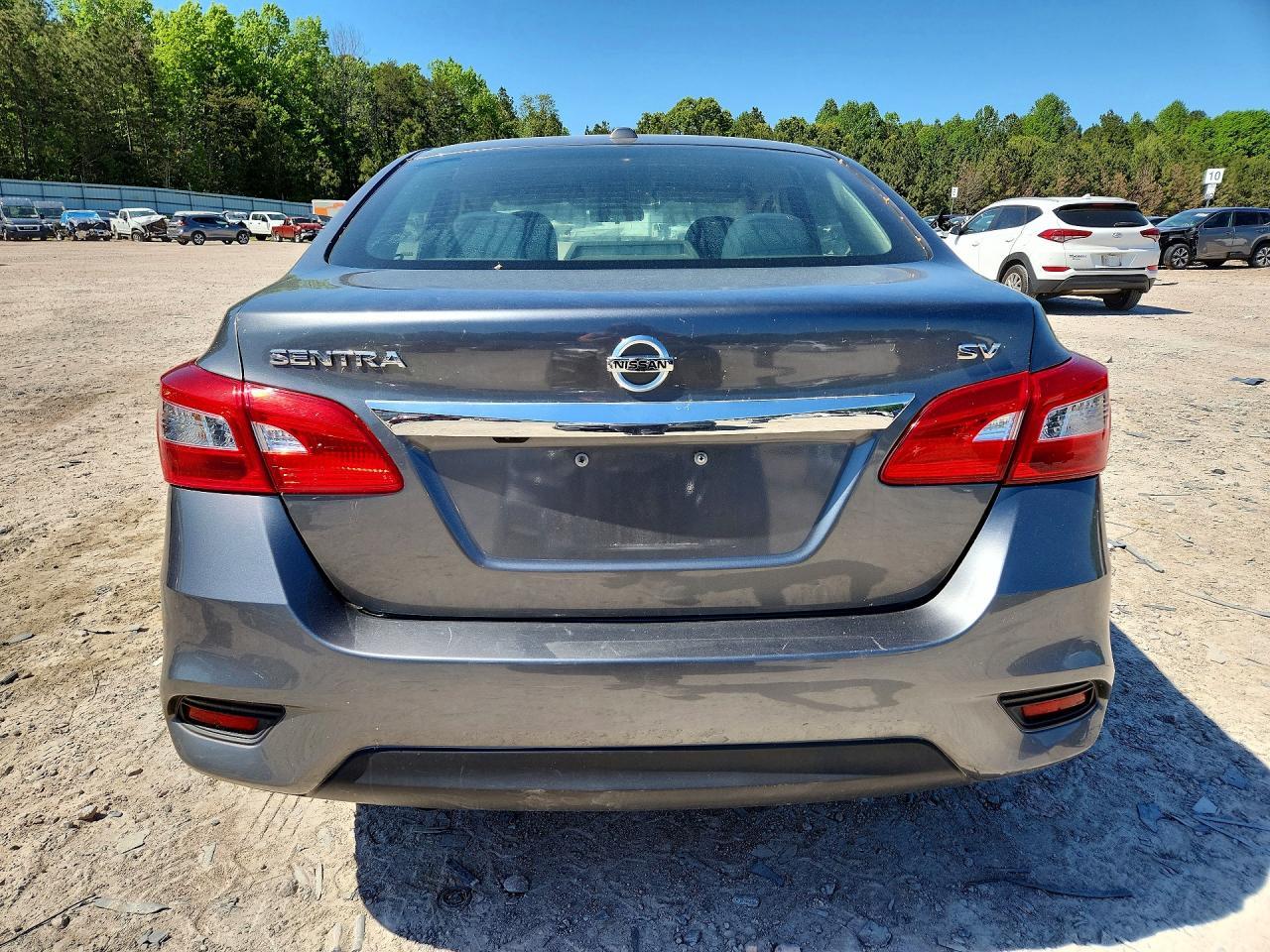 2019 Nissan Sentra Sv - Фото 6