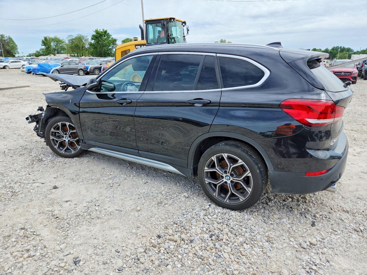 2021 BMW X1 xDrive28I - Image 2