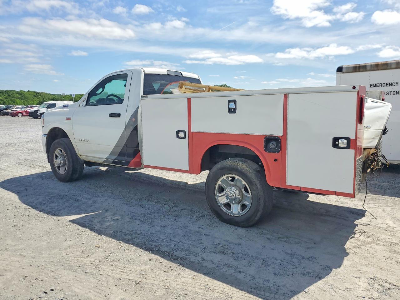 2022 Ram 3500 - Фото 2