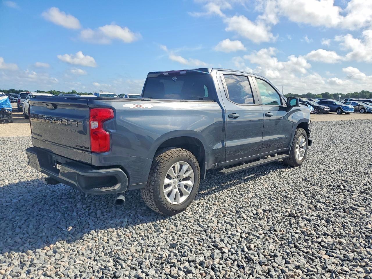 2022 Chevrolet Silverado Ltd K1500 Custom - Image 3