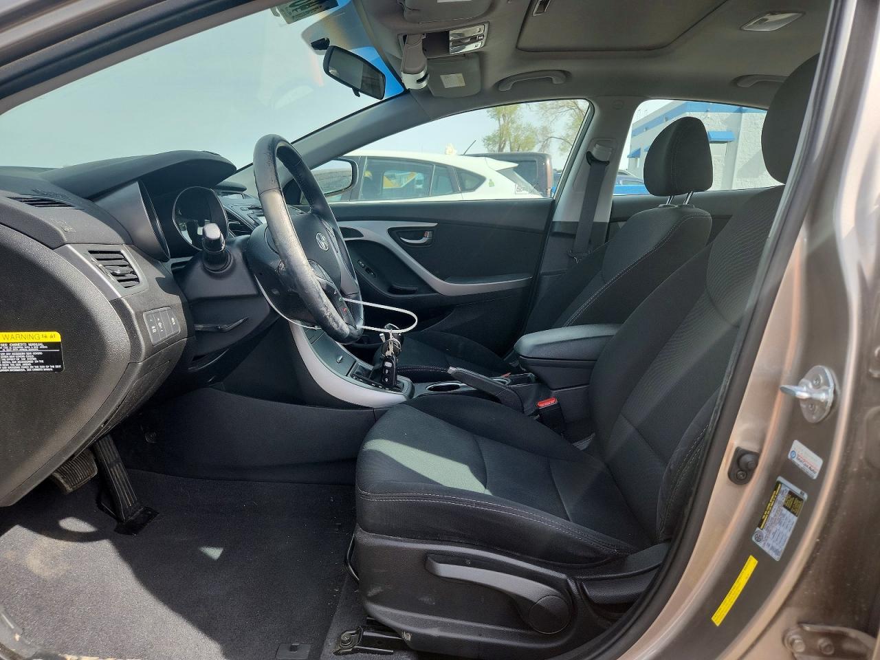 2015 Hyundai Elantra Se - Фото 7