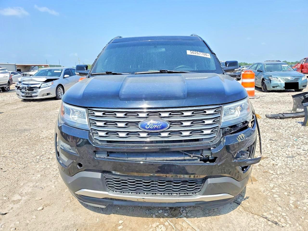 2017 Ford Explorer Xlt - Image 5