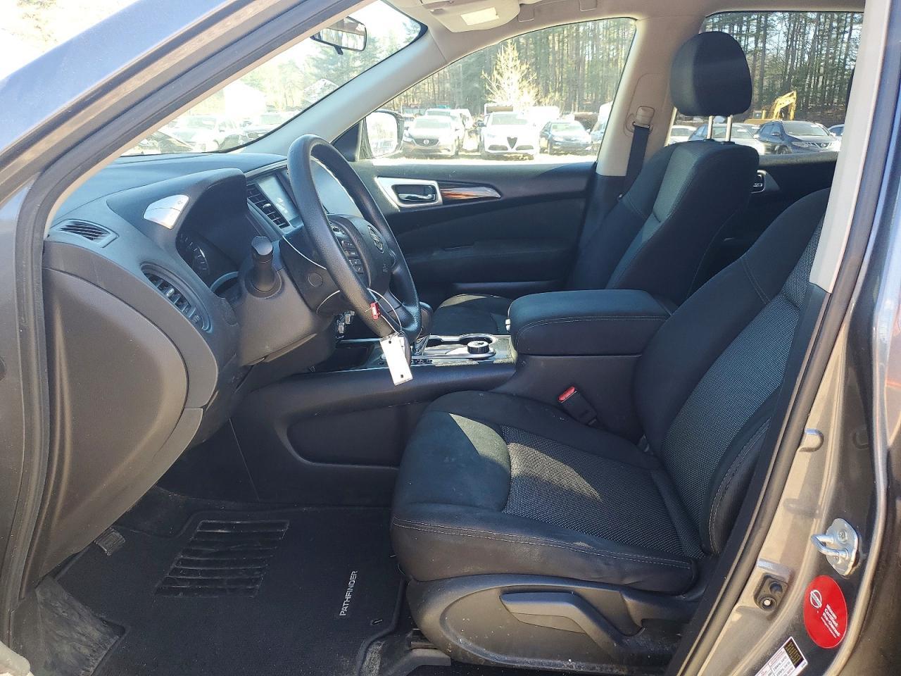 2017 Nissan Pathfinder S - Фото 7