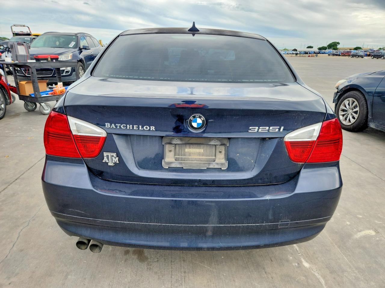 2006 BMW 325 I - Фото 6