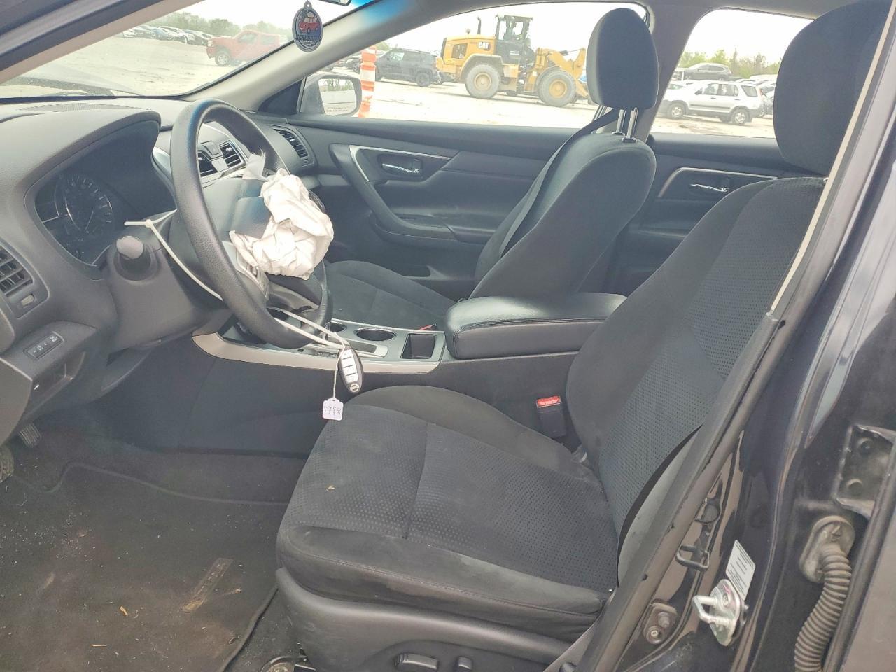 2015 Nissan Altima 2.5 - Фото 7
