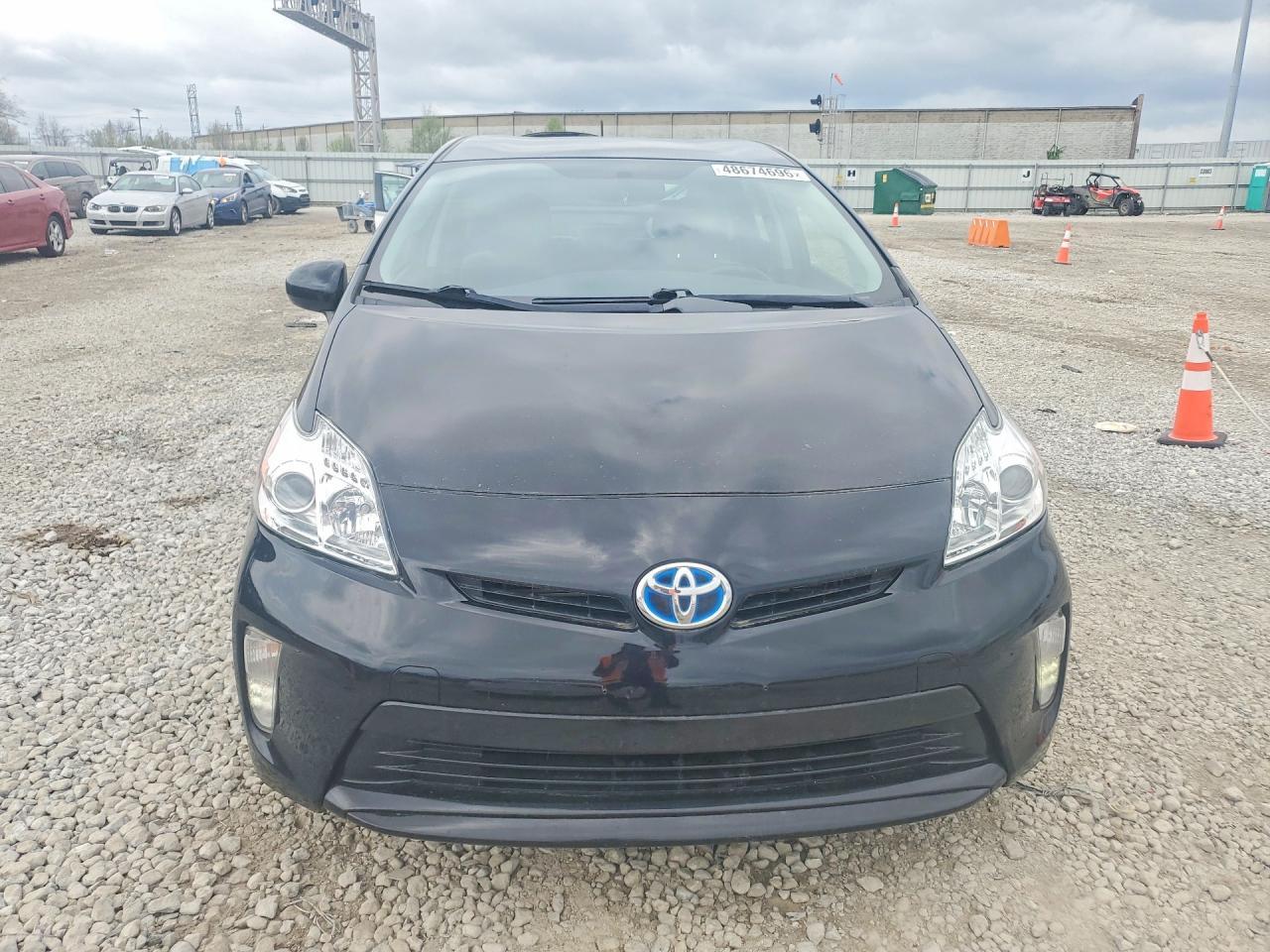 2012 Toyota Prius Two - Фото 5