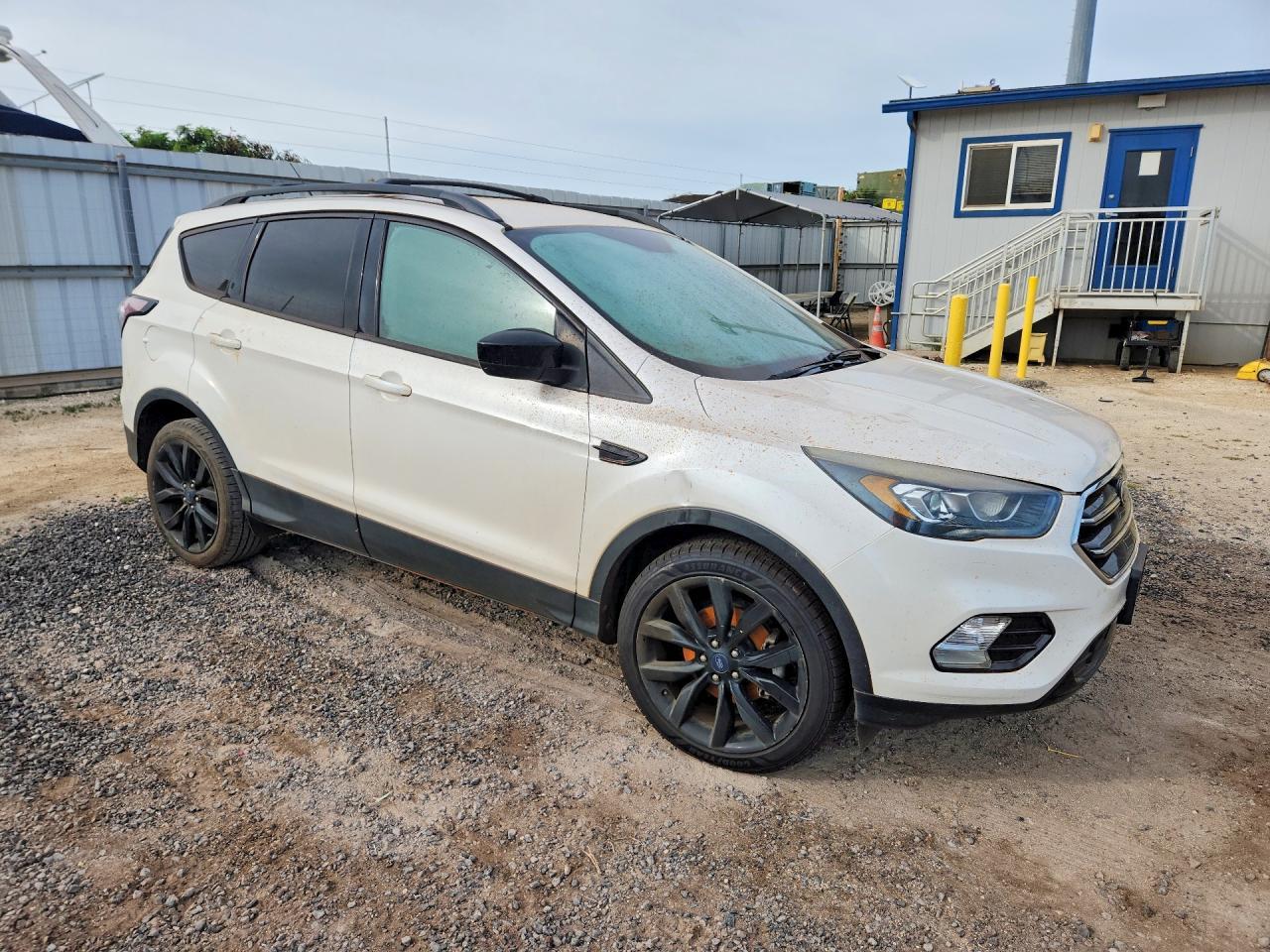 2017 Ford Escape Se - Фото 4