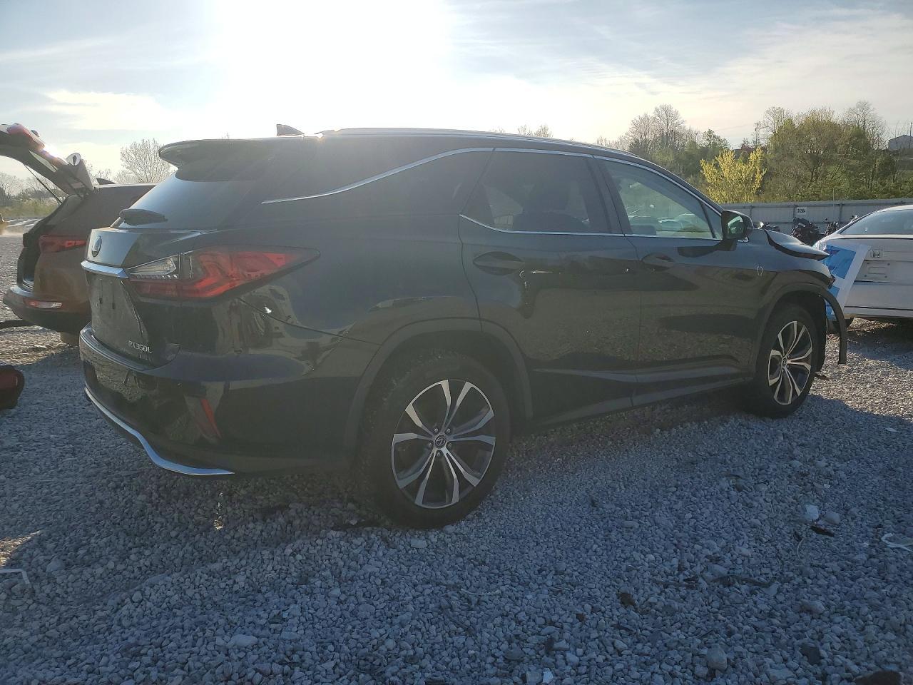 2018 Lexus Rx 350L Base - Image 3
