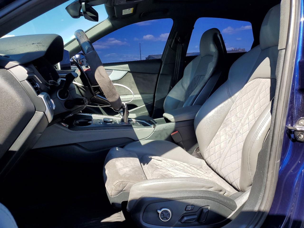 2019 Audi S4 Premium Plus - Image 7