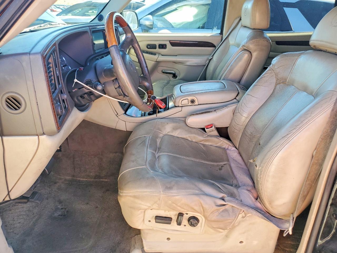 2002 Cadillac Escalade Luxury - Фото 7