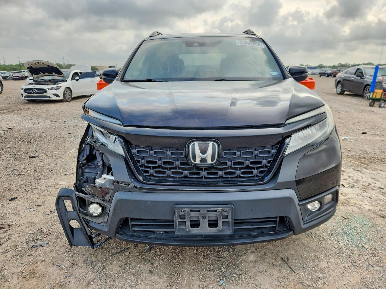 2020 Honda Passport Touring - Image 5