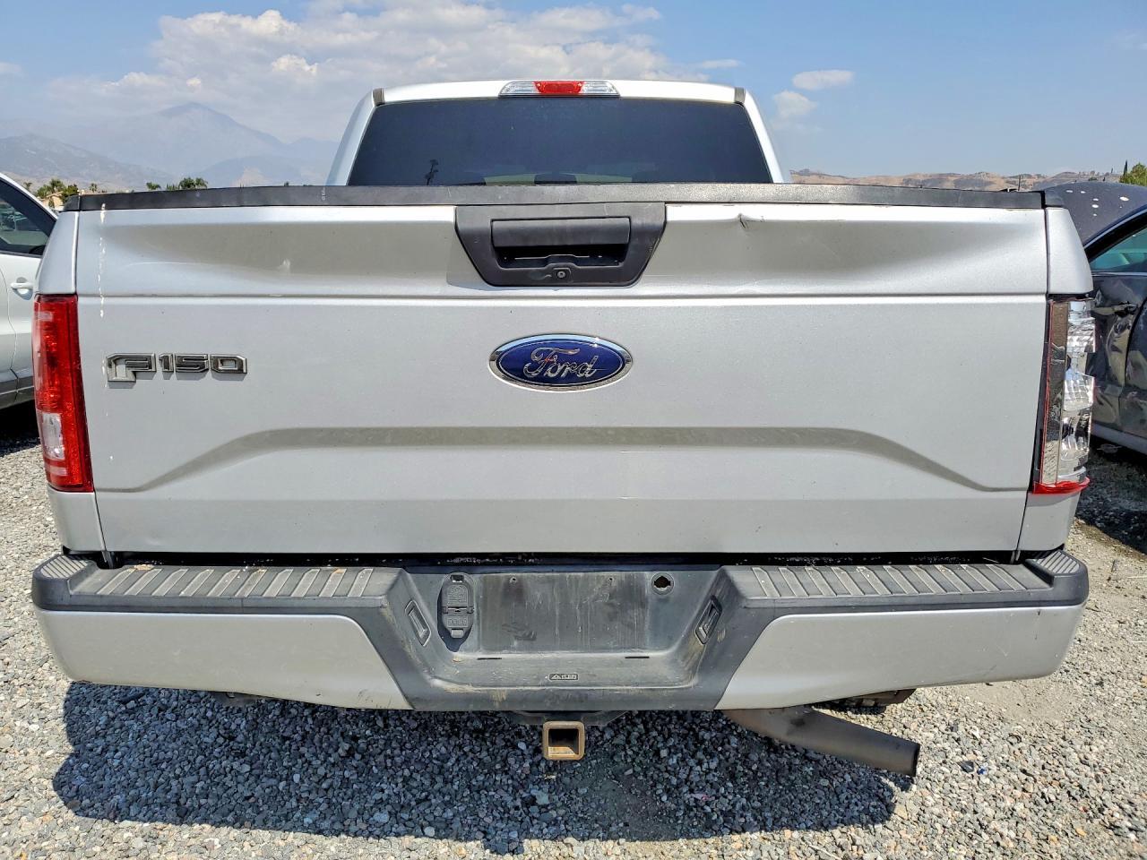 2017 Ford F150 Supercrew - Фото 6