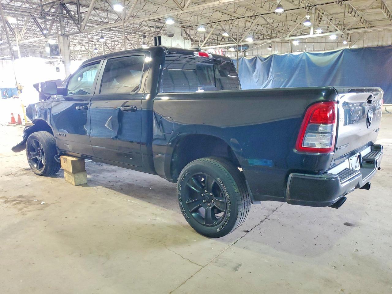 2021 Ram 1500 Big Horn - Фото 2