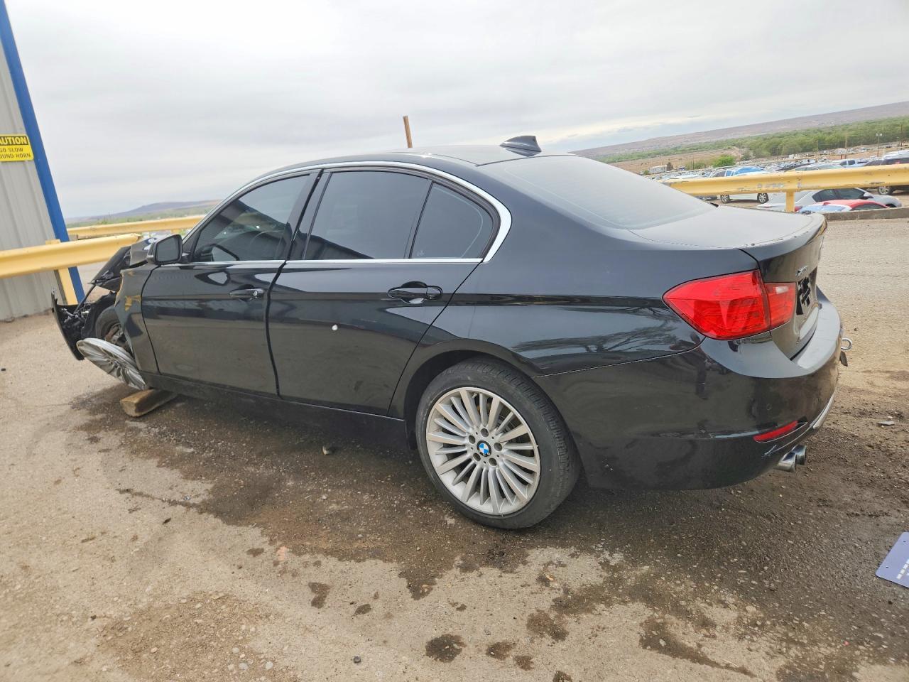 2015 BMW 328 Xi - Image 2