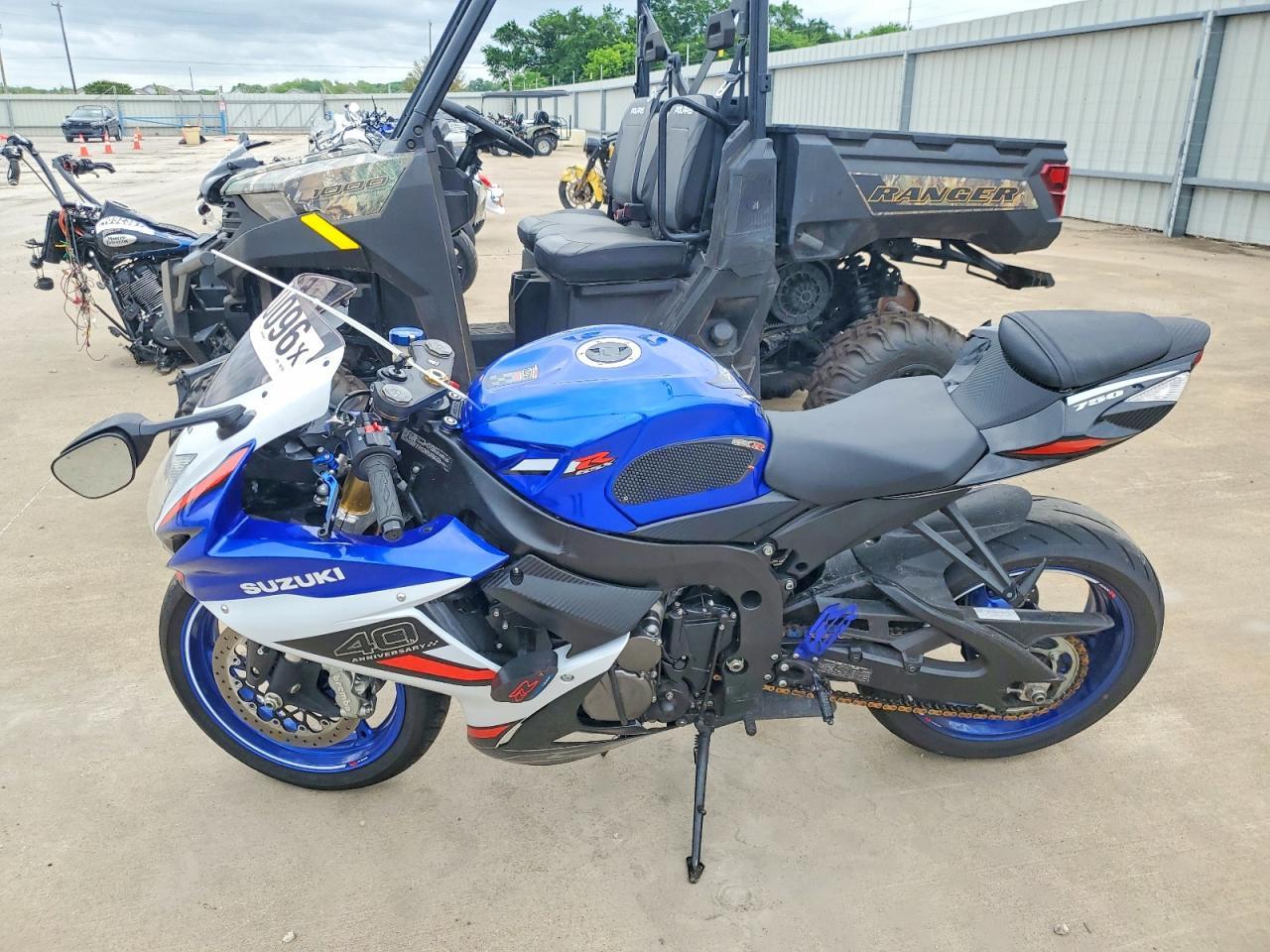 2026 Suzuki Gsx-R750 - Фото 3