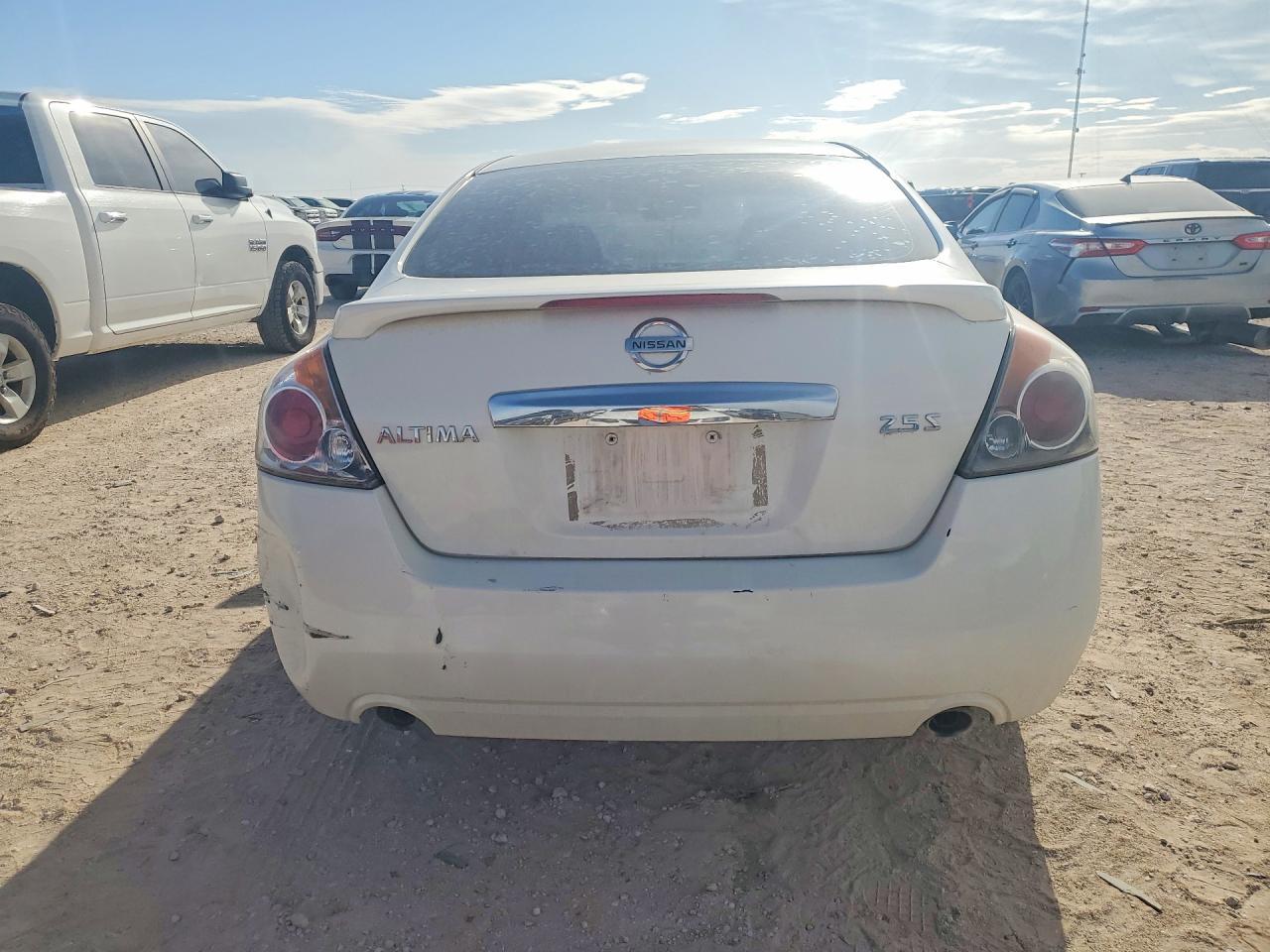 2012 Nissan Altima 2.5 - Image 6
