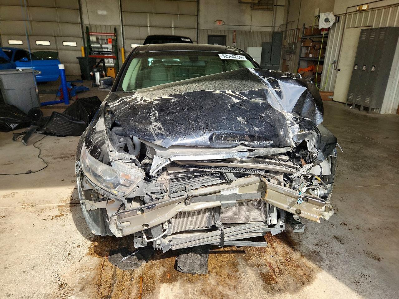 2016 Ford Taurus Se - Фото 5