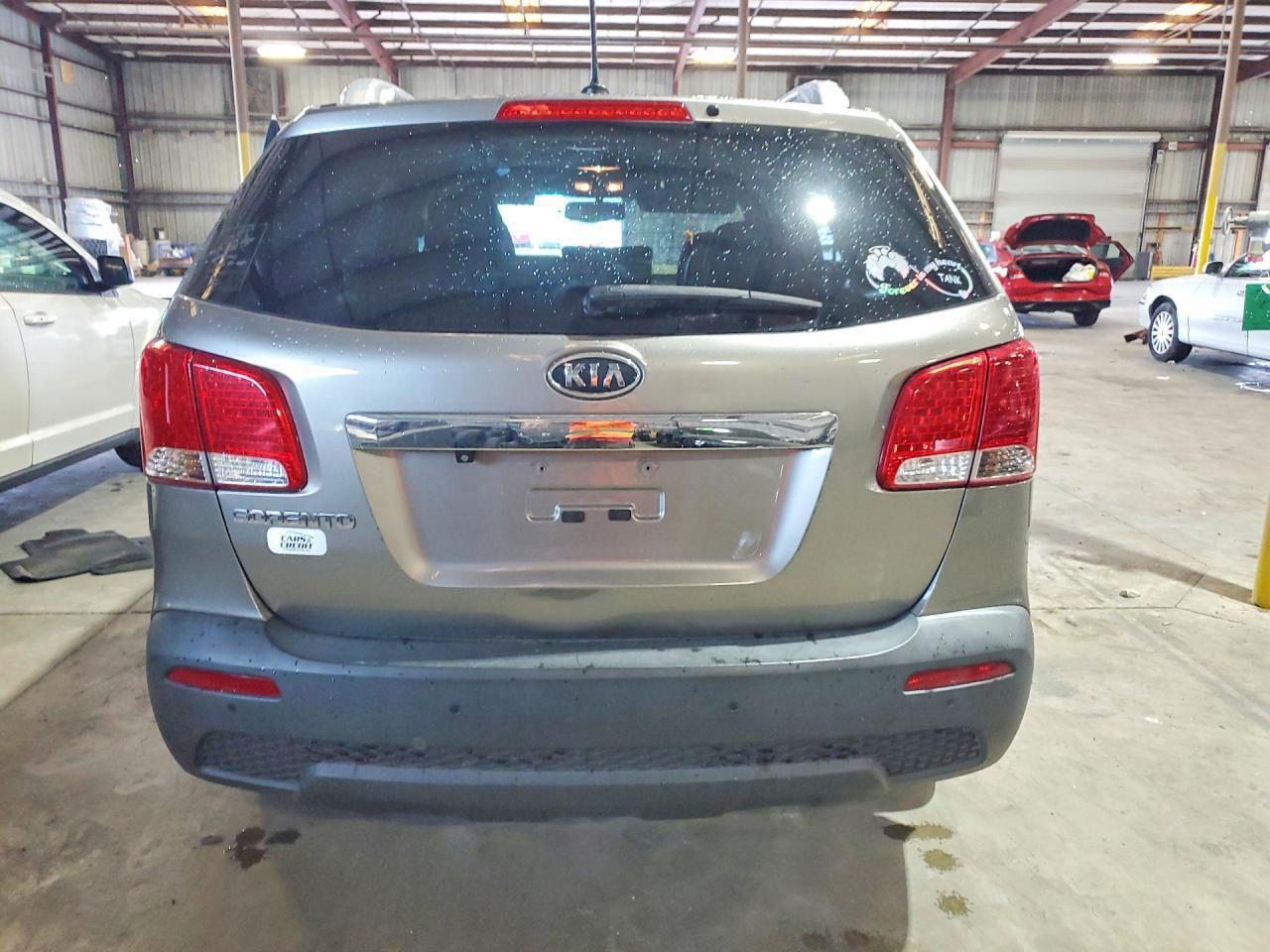 2011 Kia Sorento Lx - Фото 6