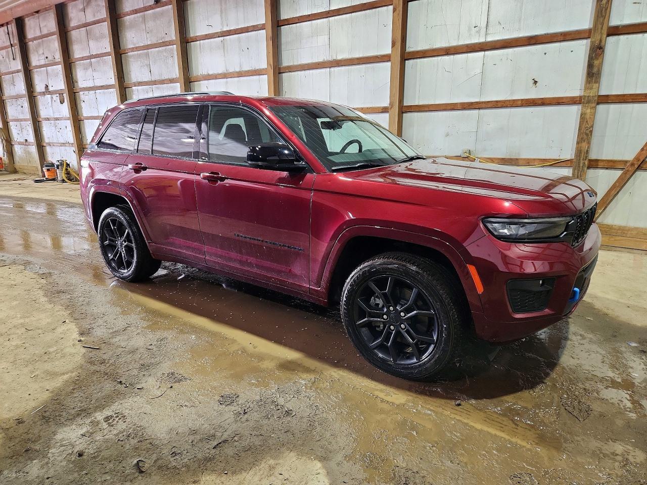 2024 Jeep Grand Cherokee Limited 4Xe - Image 4