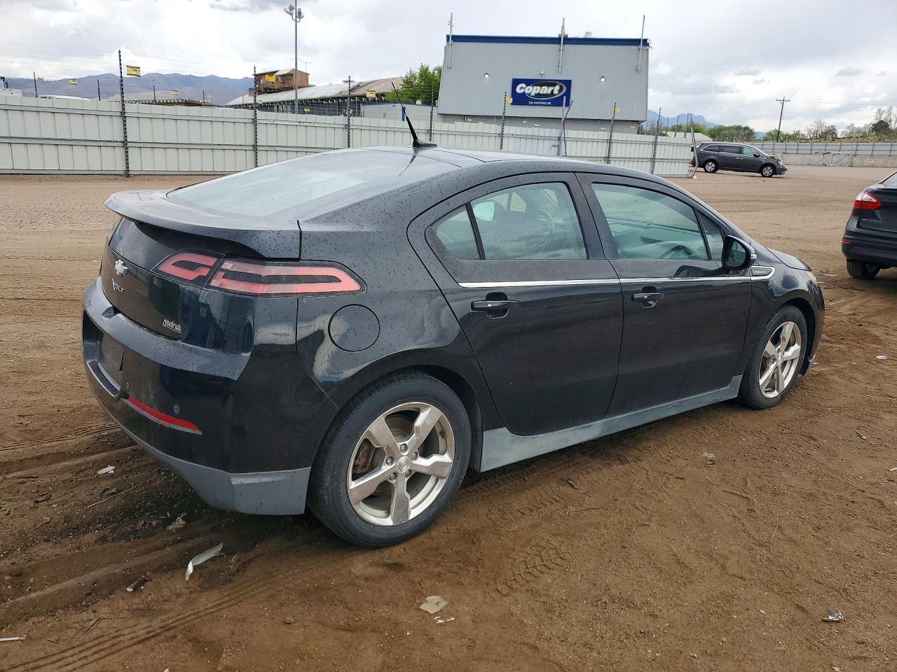 2012 Chevrolet Volt - Image 3
