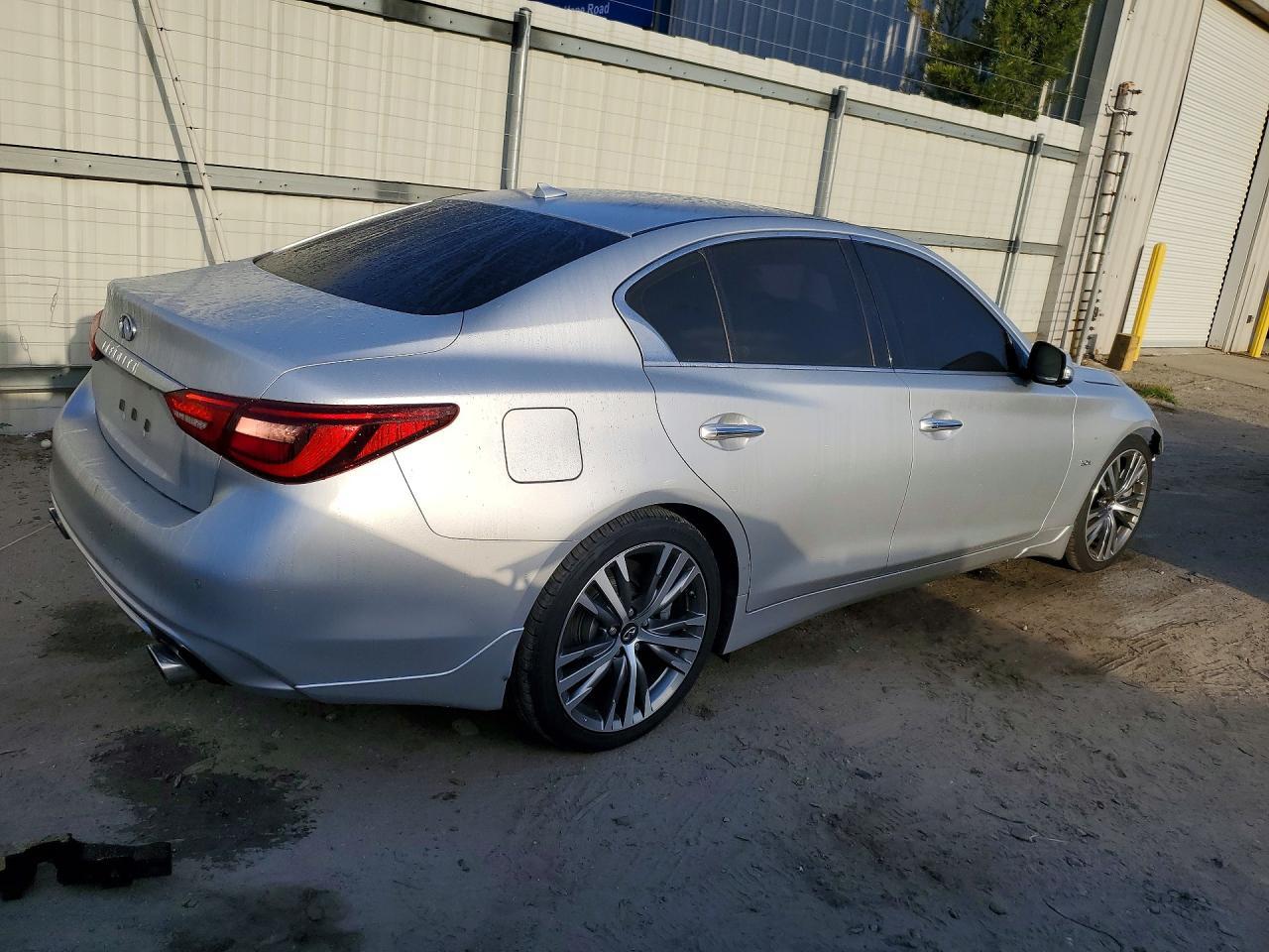 2018 Infiniti Q50 3.0T Sport - Фото 3