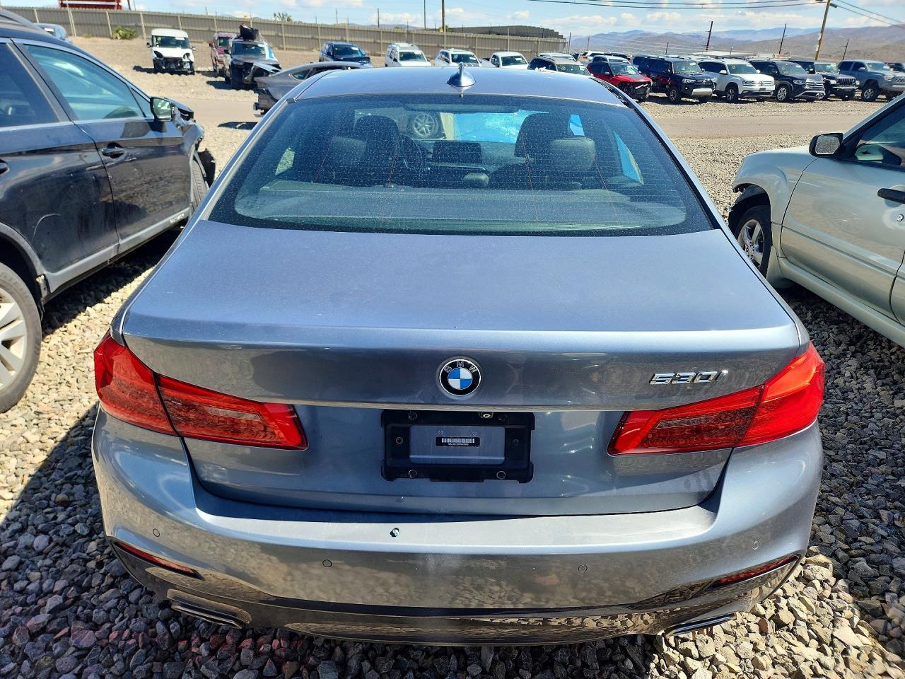 2019 BMW 530 I - Image 6