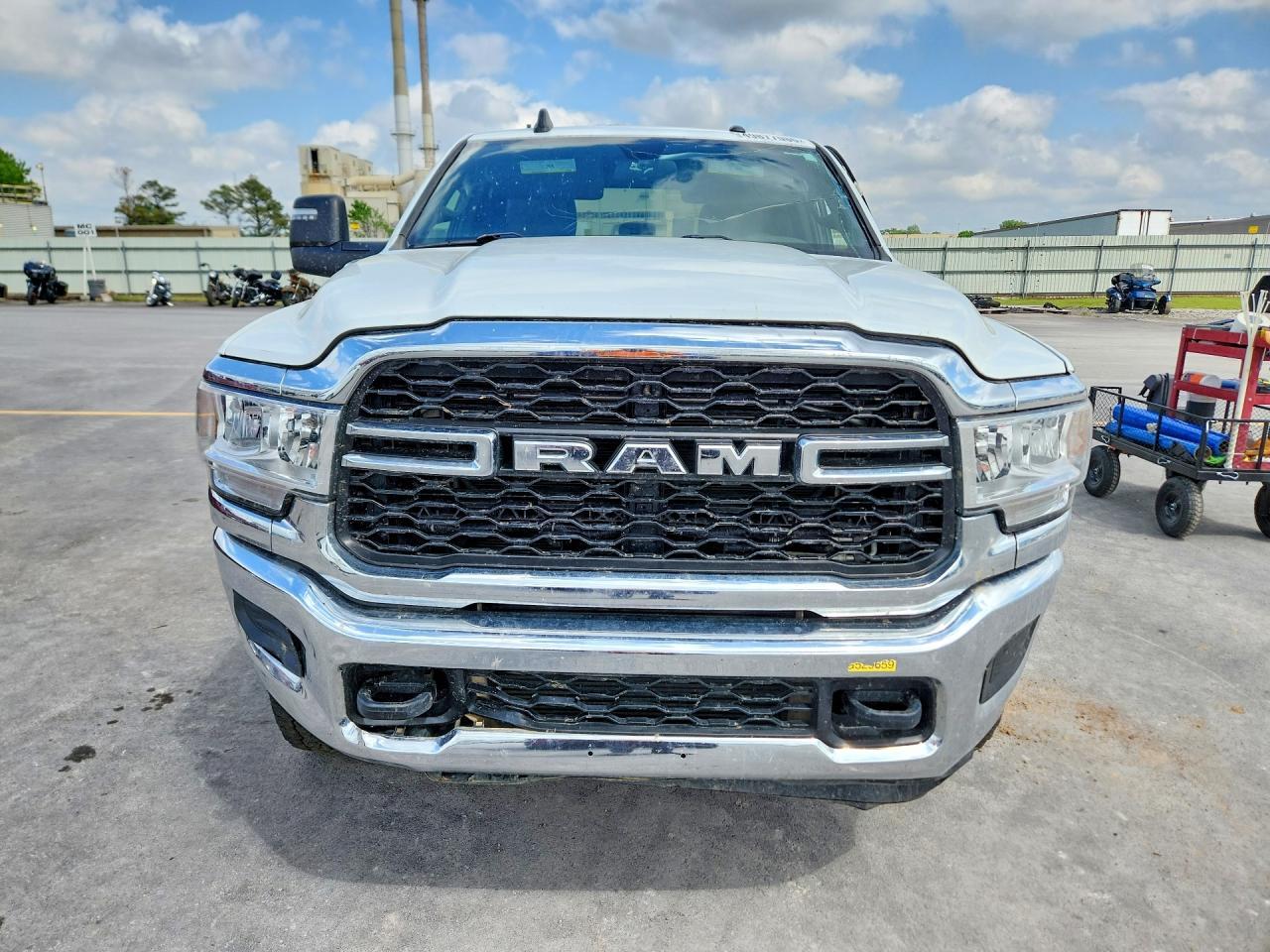 2023 Ram 2500 Tradesman - Фото 5