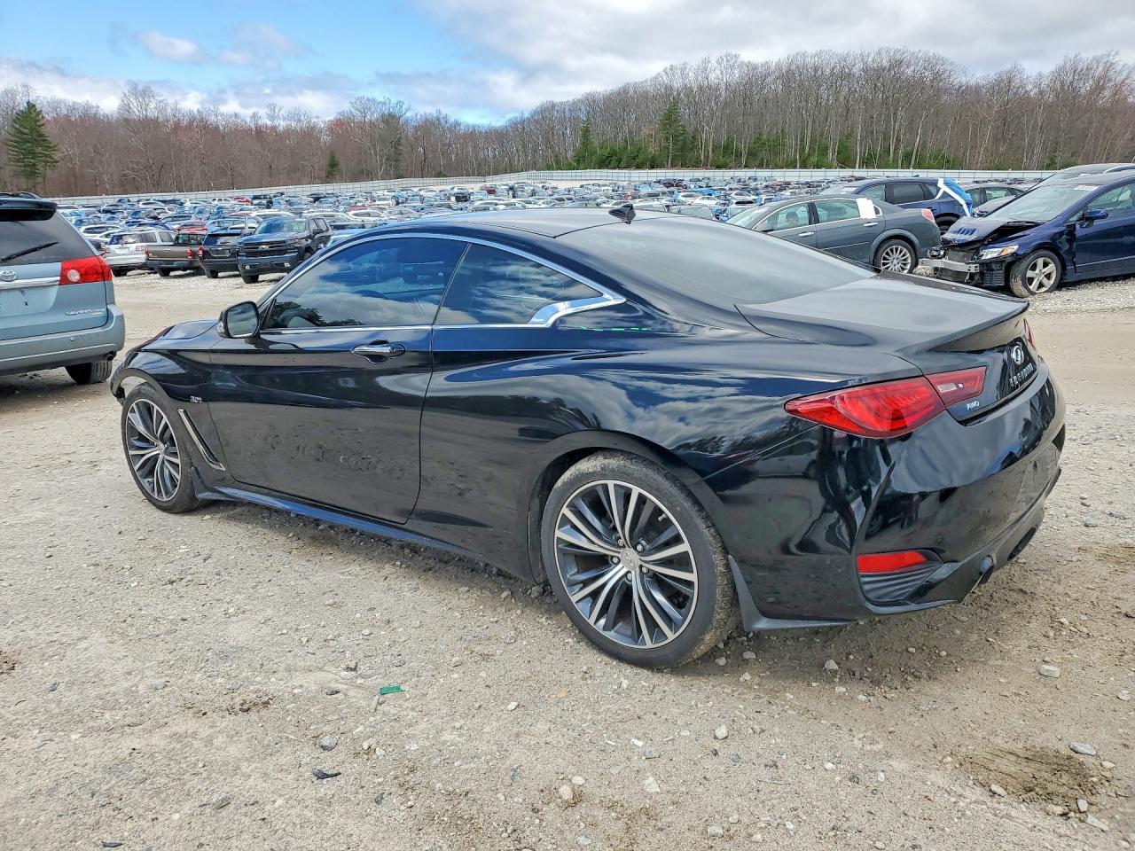2018 Infiniti Q60 3.0T Luxe - Фото 2