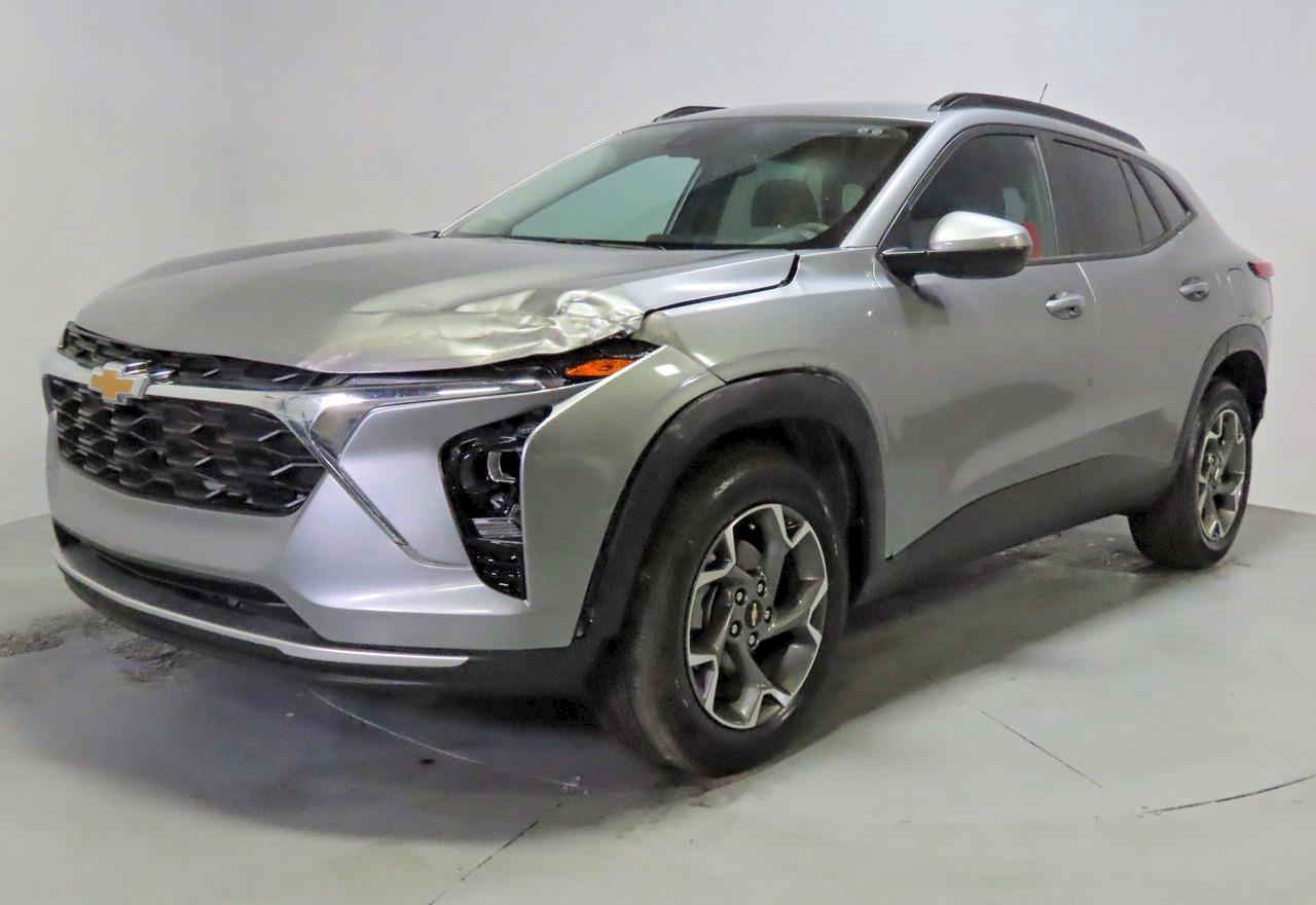 2025 Chevrolet Trax 1Lt - Фото 2