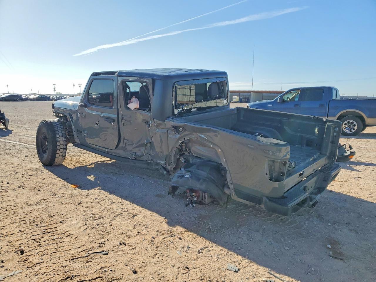 2020 Jeep Gladiator Sport - Image 2