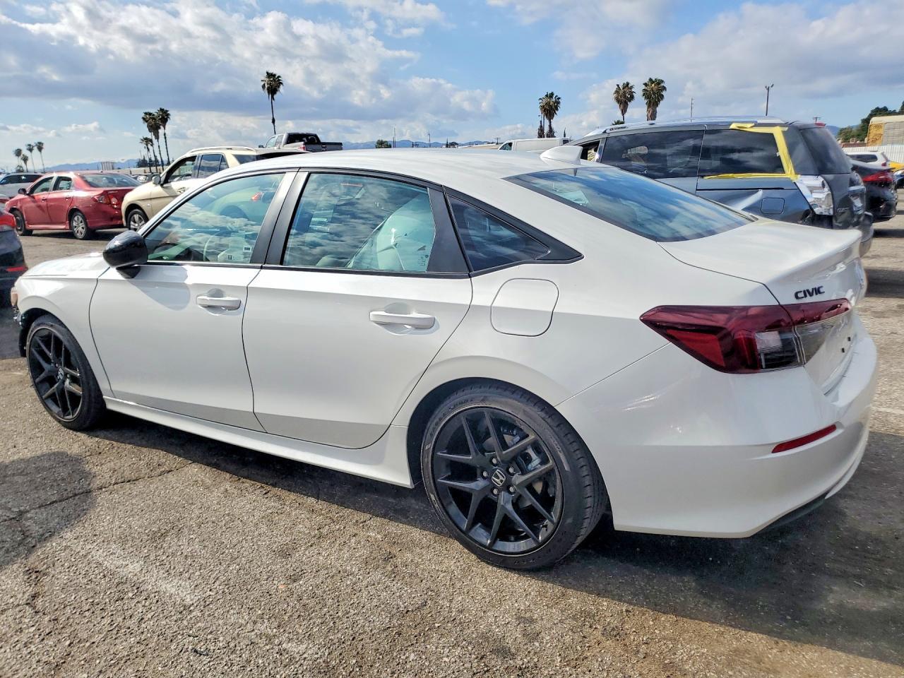 2026 Honda Civic Sport - Фото 2