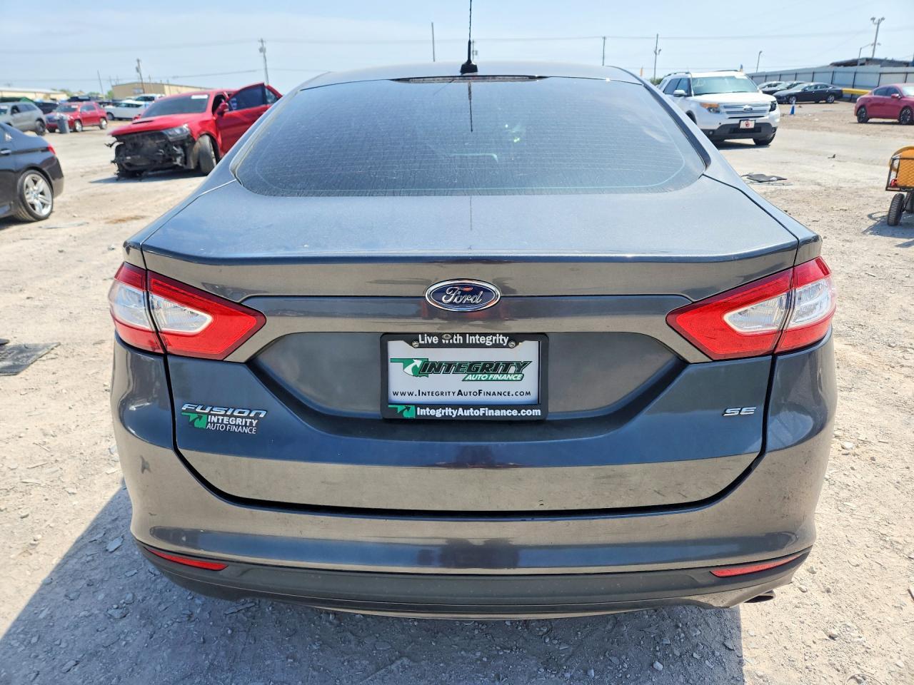2016 Ford Fusion Se - Фото 6