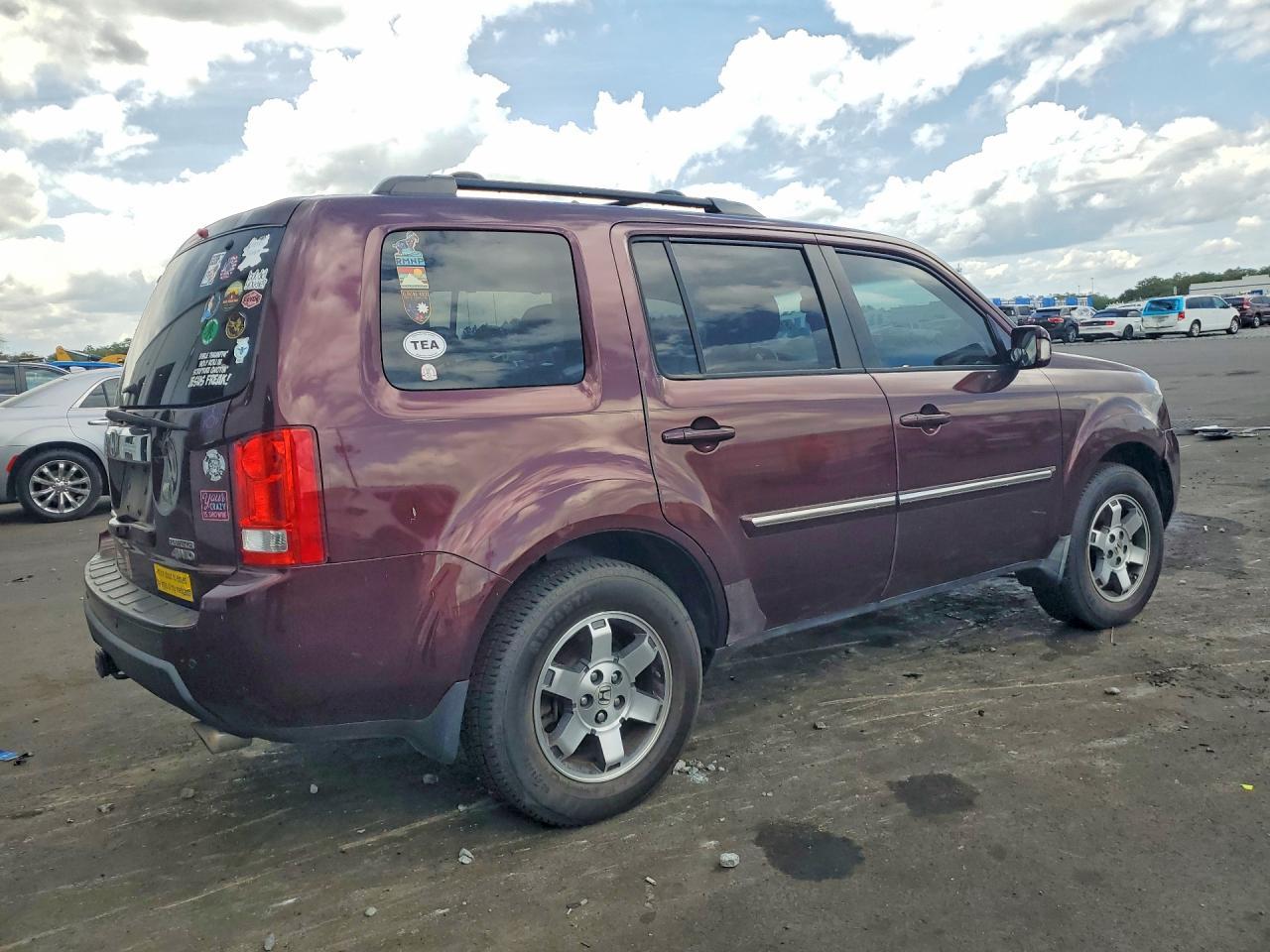 2009 Honda Pilot Touring - Image 3