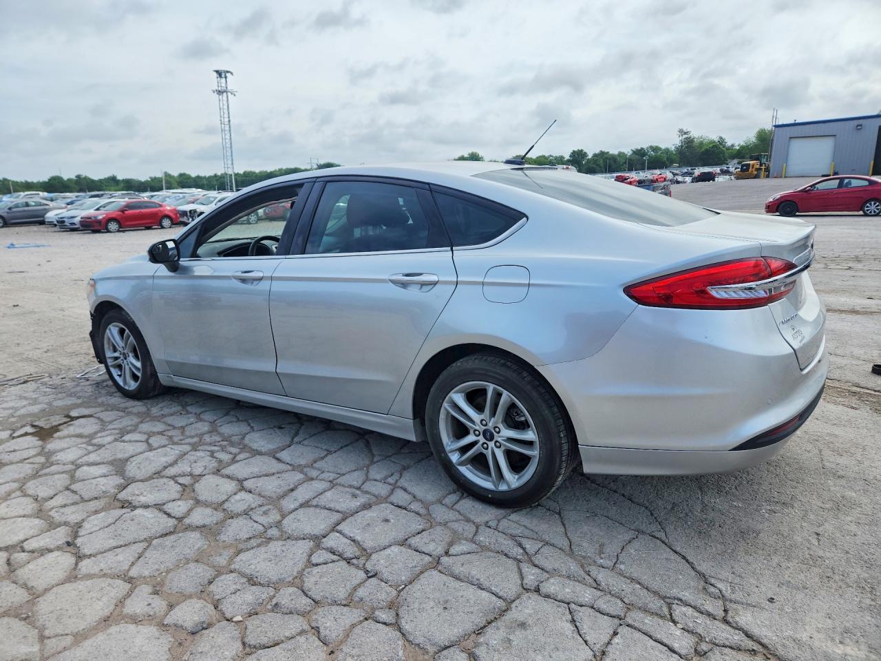 2018 Ford Fusion Se - Image 2
