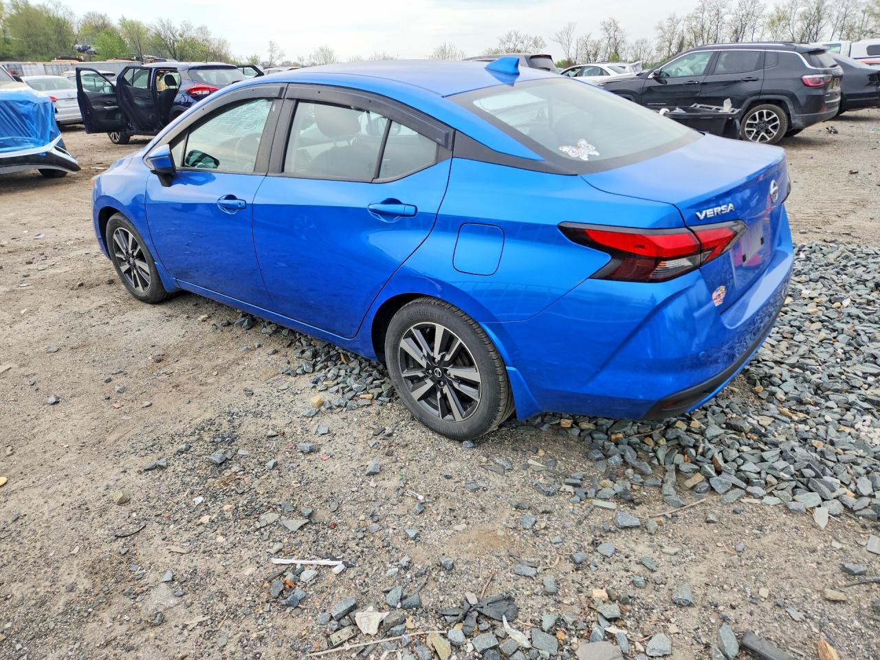 2021 Nissan Versa Sv - Фото 2