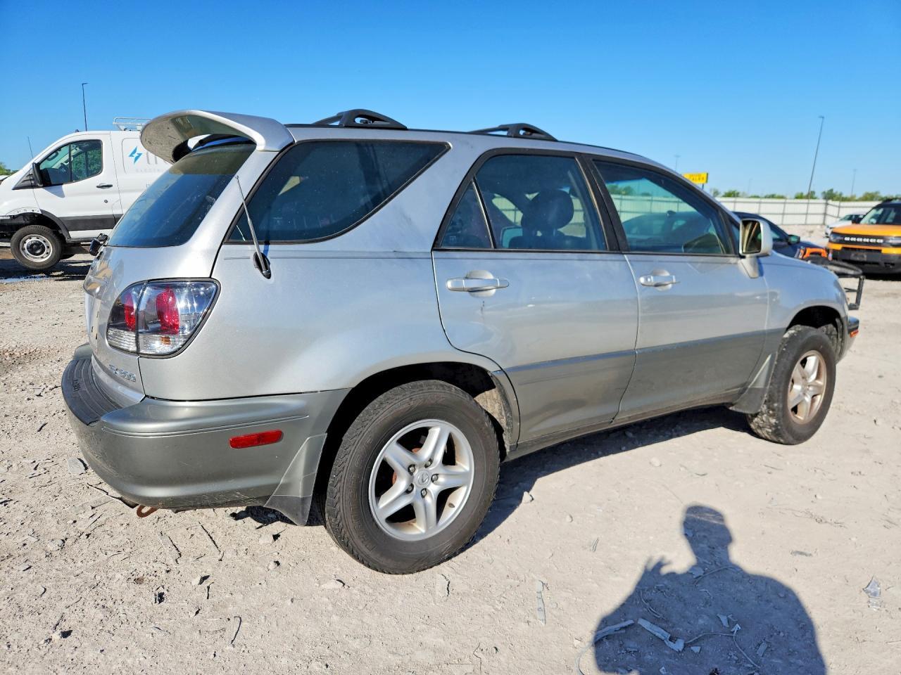 2002 Lexus Rx 300 - Фото 3